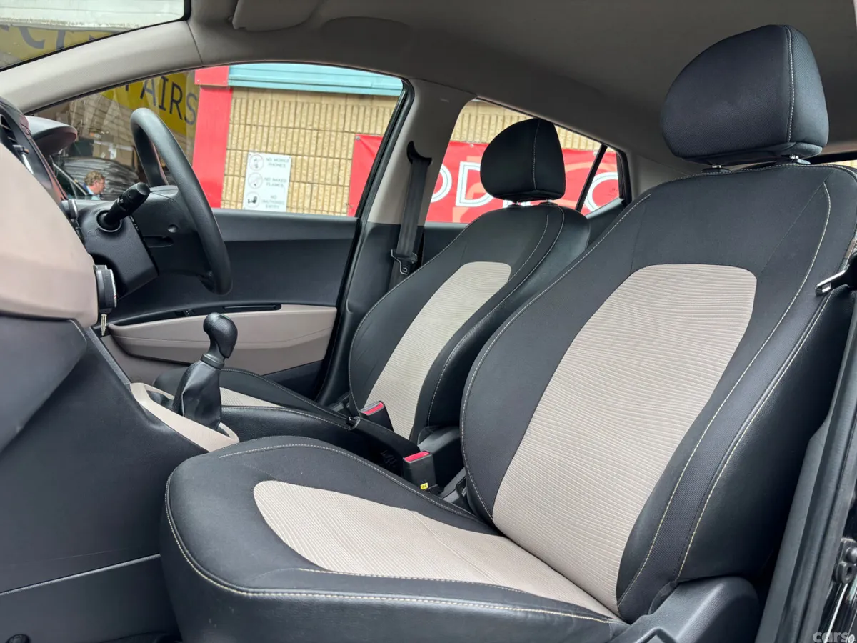 Hyundai i10 Hatchback, Petrol, 2014, Black