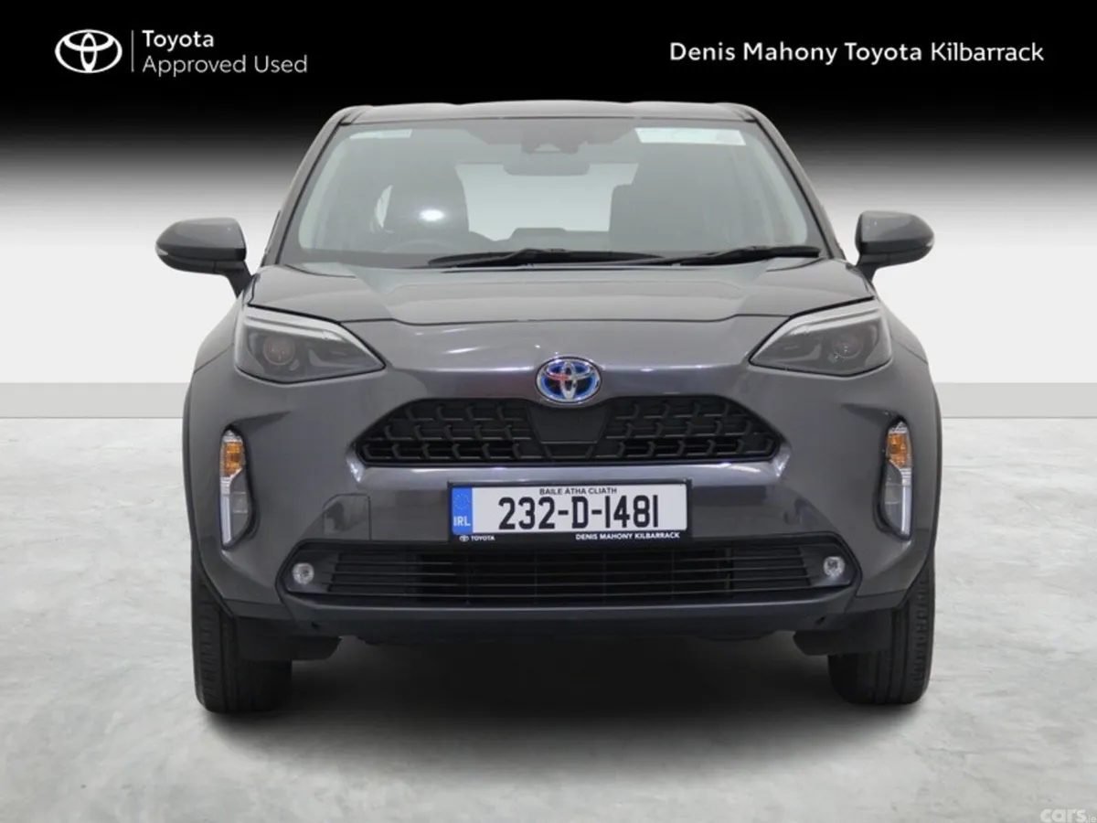 Toyota Yaris Cross Hatchback, Petrol Hybrid, 2023, Grey