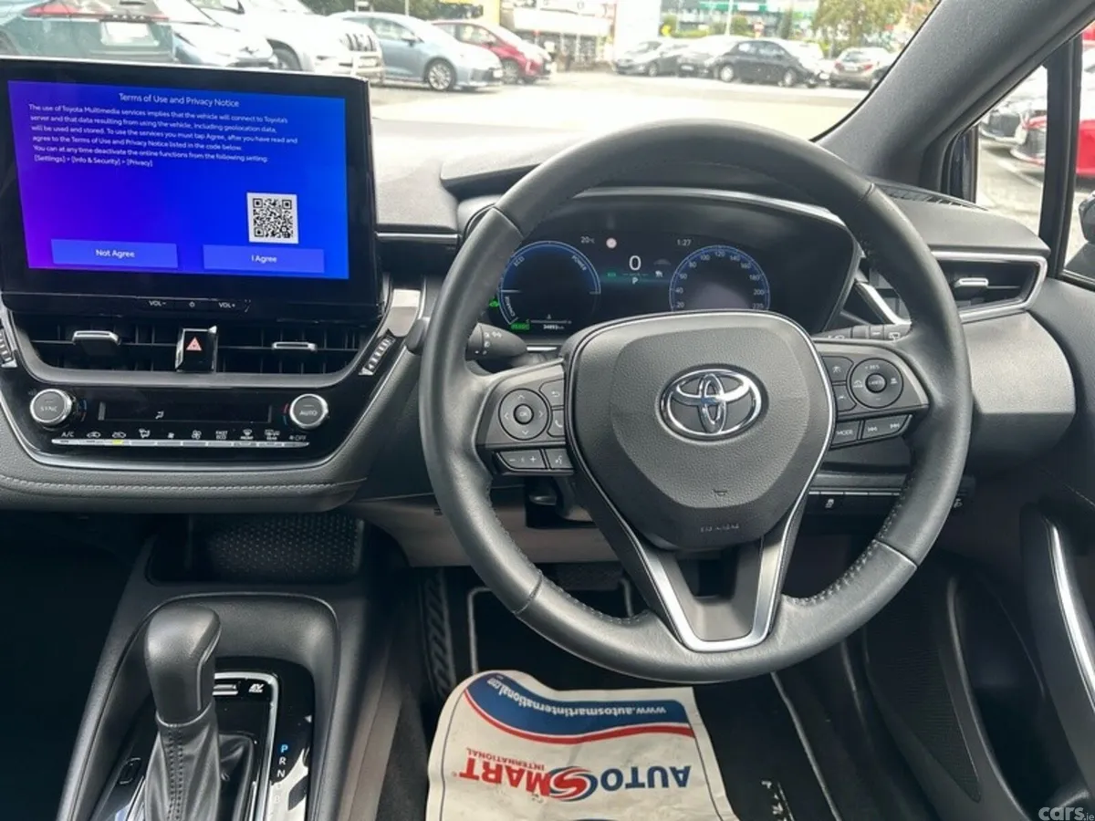 Toyota Corolla Hatchback, Petrol Hybrid, 2024, Blue