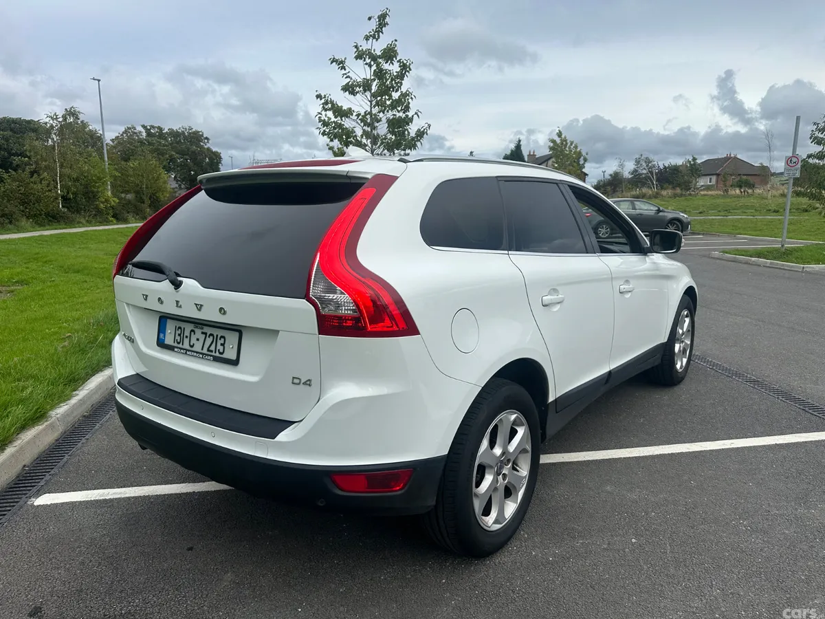 Volvo XC60 SUV, Diesel, 2013, White