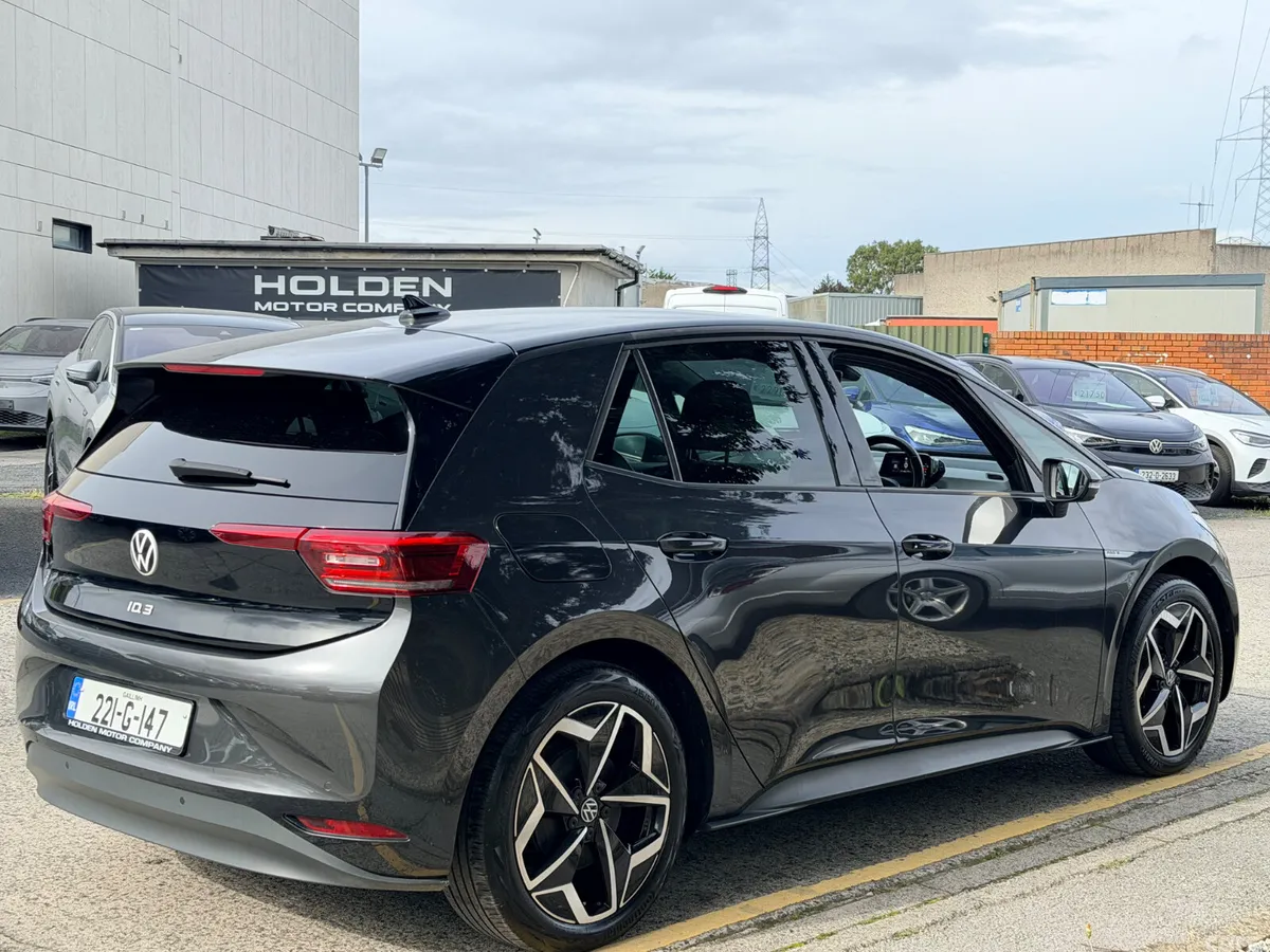 Volkswagen ID.3 Estate, Electric, 2022, Grey