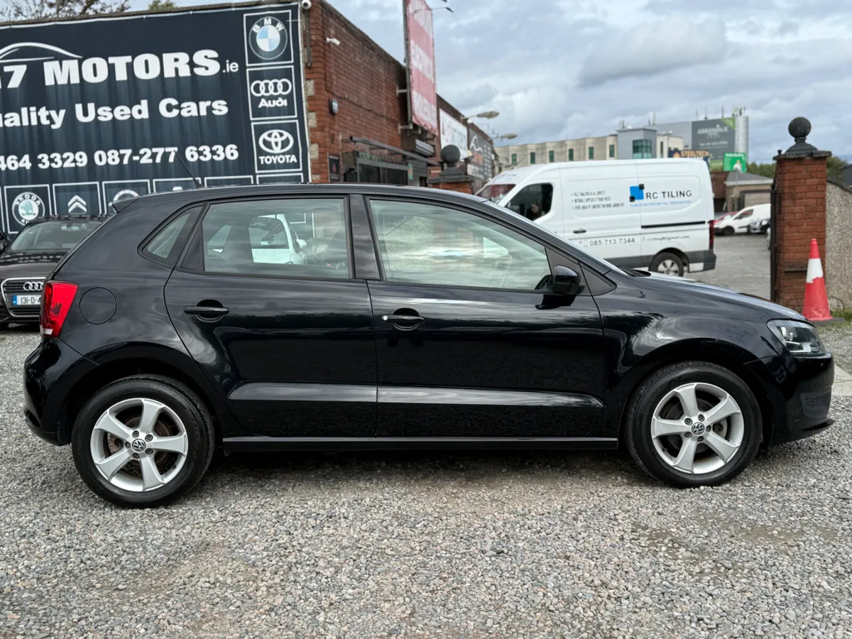 Volkswagen Polo Hatchback, Petrol, 2012, Black