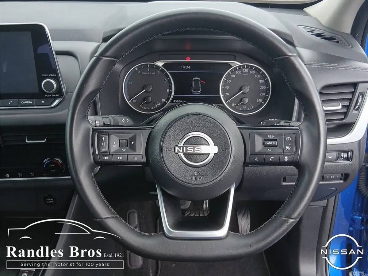 Nissan Qashqai MPV, Petrol, 2024, Blue