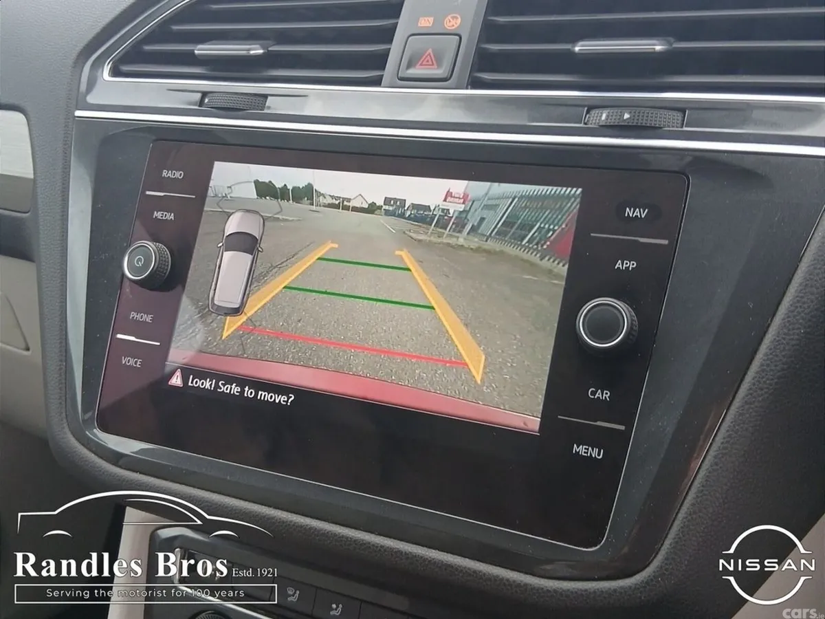 Volkswagen Tiguan SUV, Diesel, 2019, Red