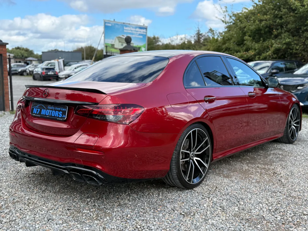 Mercedes-Benz E-Class Saloon, Diesel Plug-in Hybrid, 2022, Red