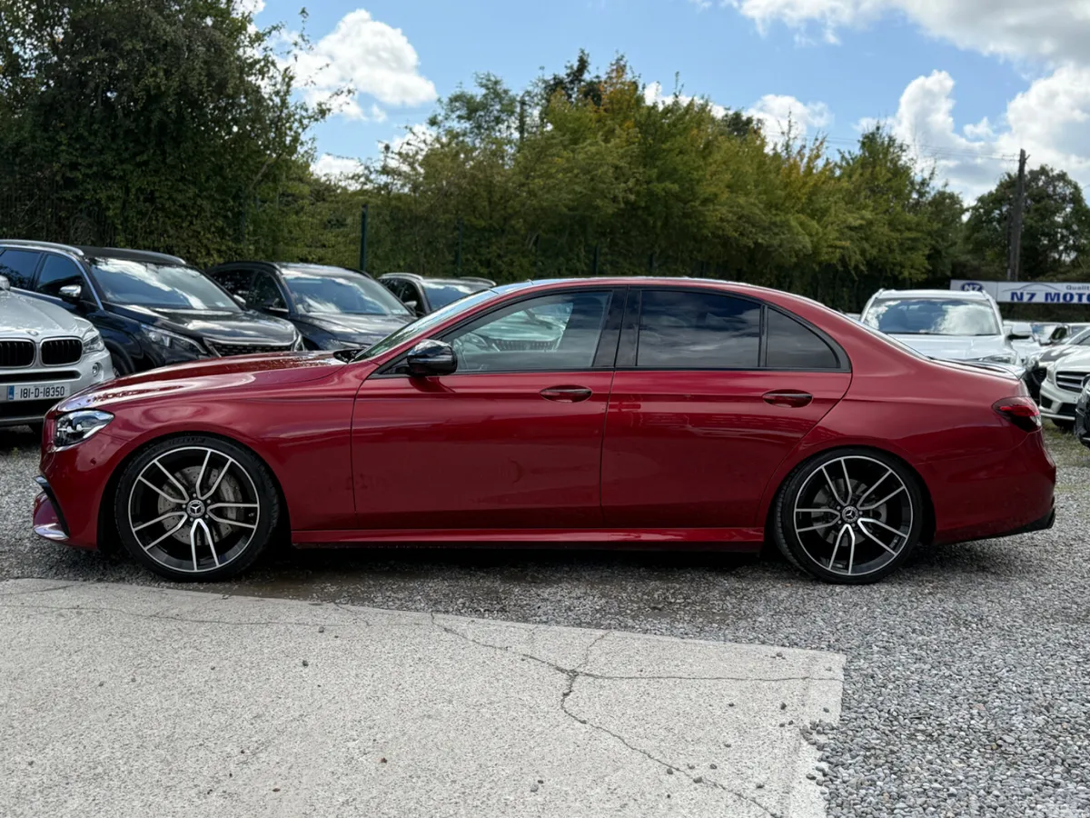 Mercedes-Benz E-Class Saloon, Diesel Plug-in Hybrid, 2022, Red