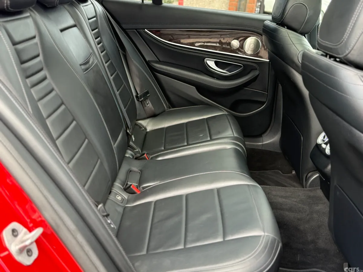 Mercedes-Benz E-Class Saloon, Diesel Plug-in Hybrid, 2022, Red
