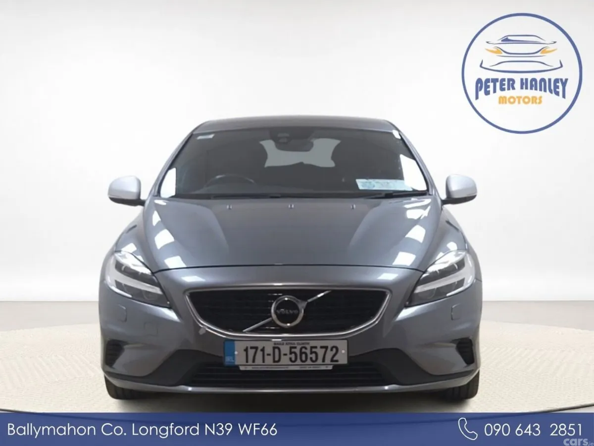 Volvo V40 Hatchback, Diesel, 2017, Grey