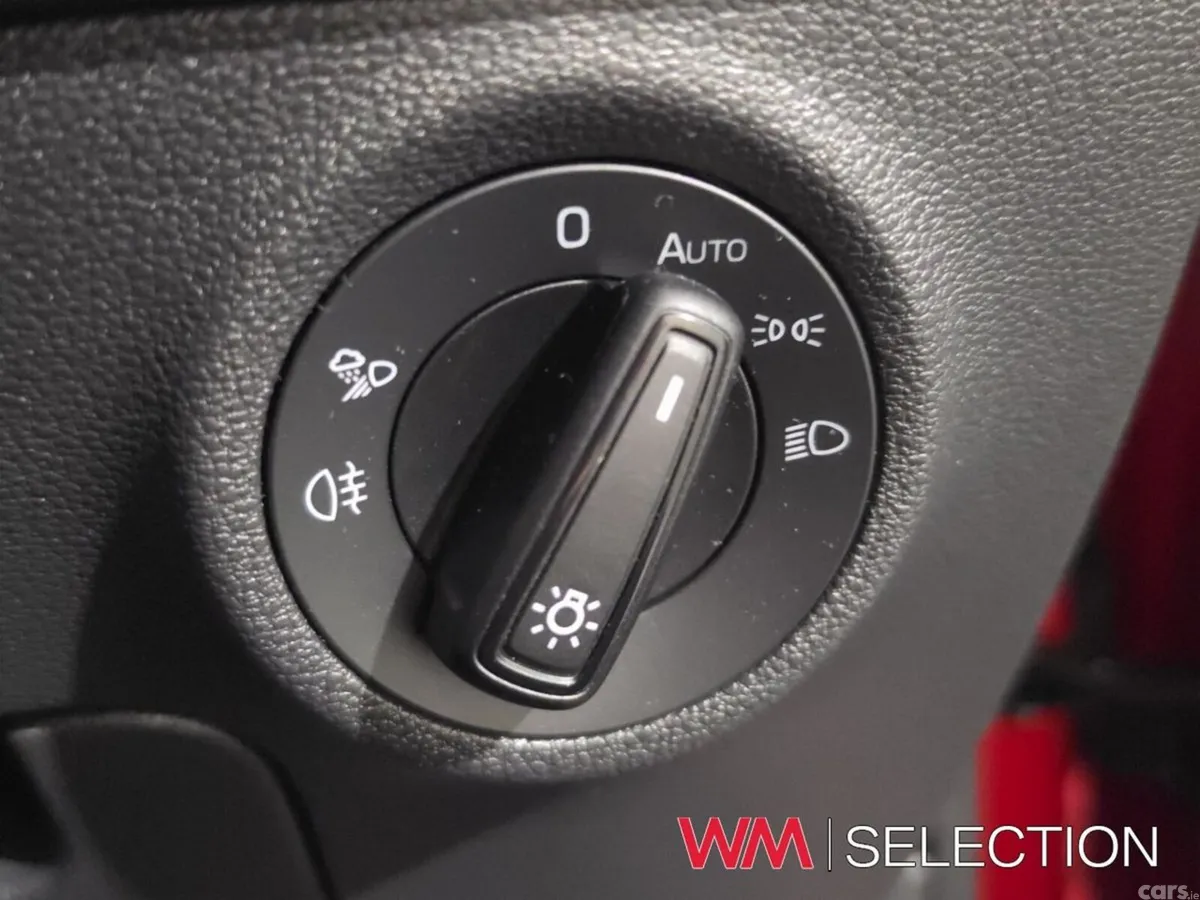 Skoda Karoq Estate, Diesel, 2023, Red