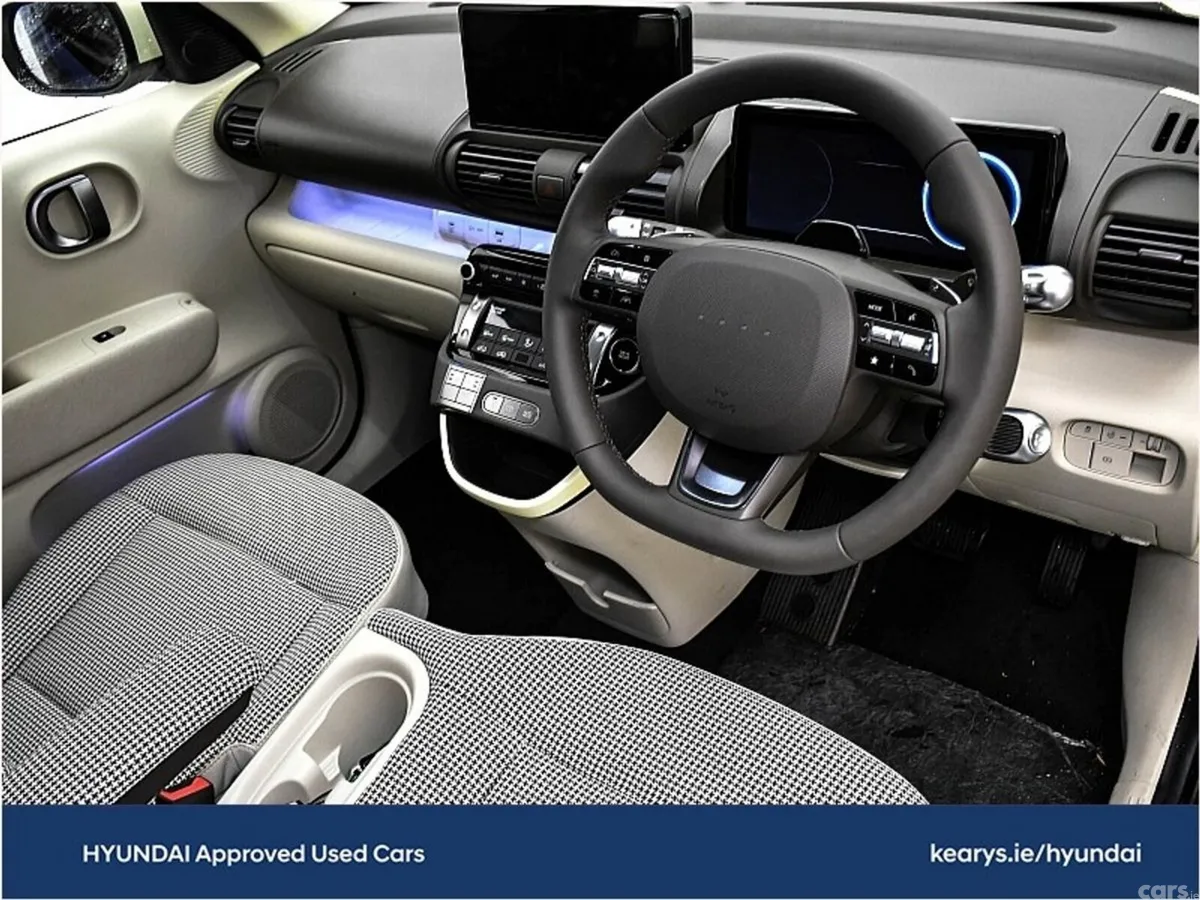 Hyundai INSTER SUV, Electric, 2026, Yellow