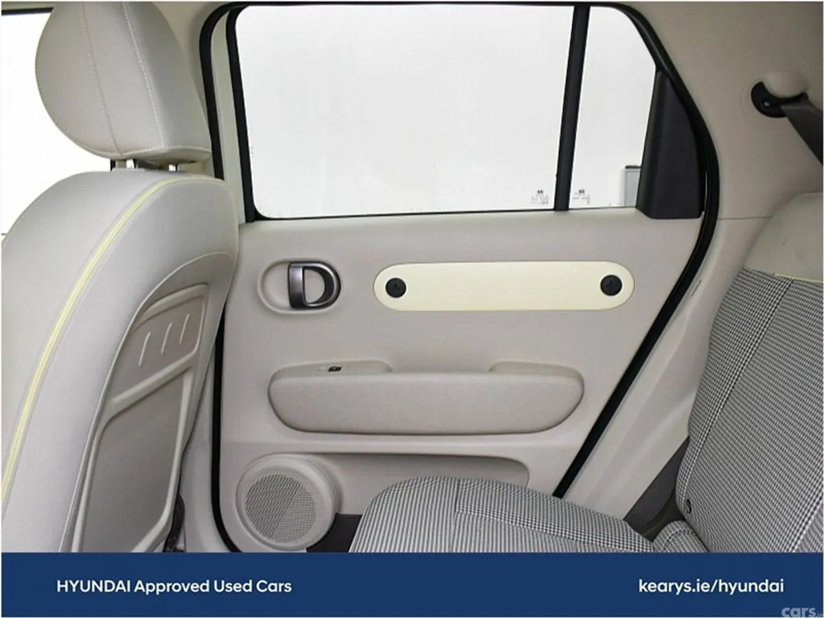 Hyundai INSTER SUV, Electric, 2026, Yellow