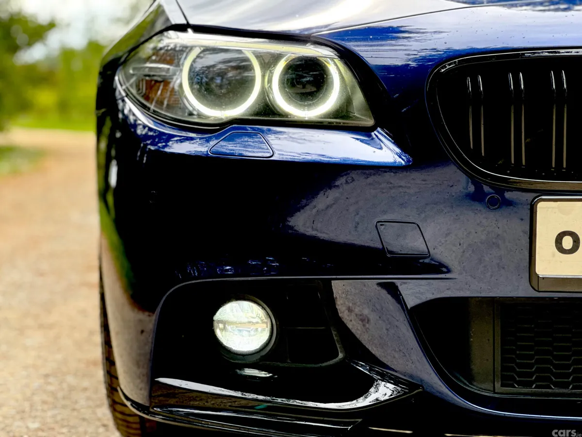 BMW 5-Series Saloon, Diesel, 2016, Blue