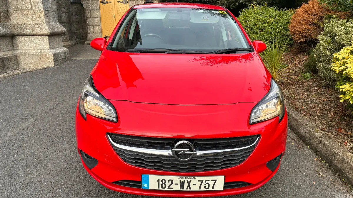 Opel Corsa Hatchback, Diesel, 2018, Red