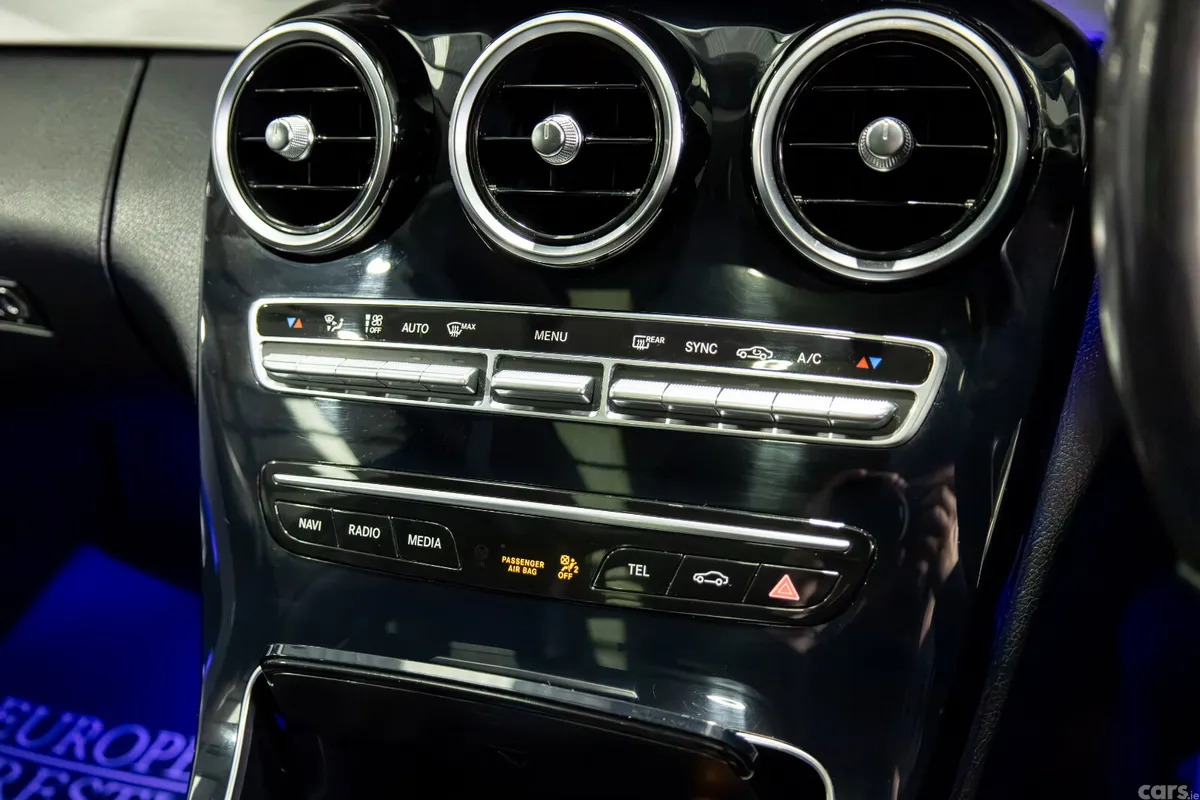 Mercedes-Benz C-Class Saloon, Diesel, 2019, Silver