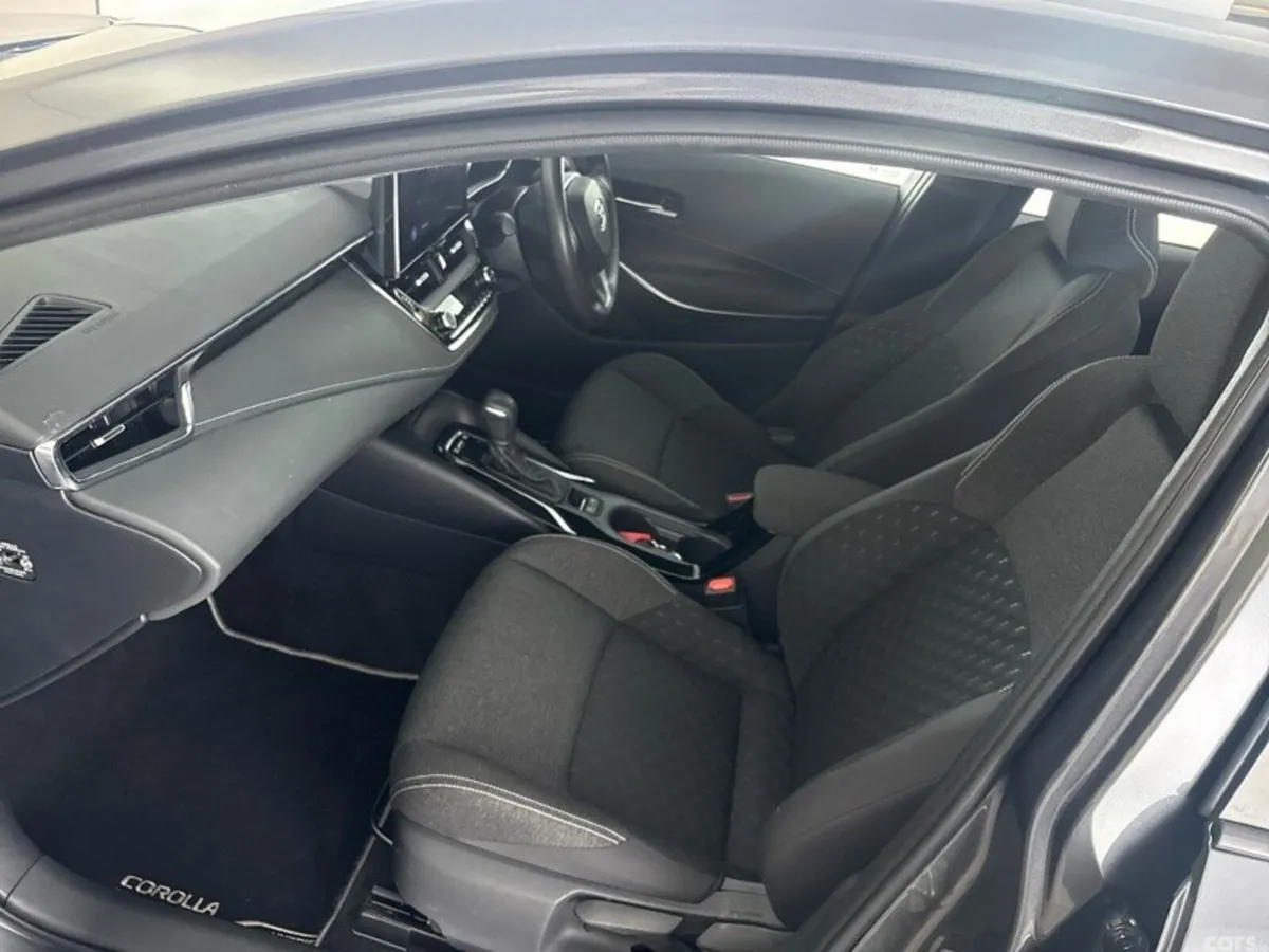 Toyota Corolla Hatchback, Petrol Hybrid, 2024, Grey