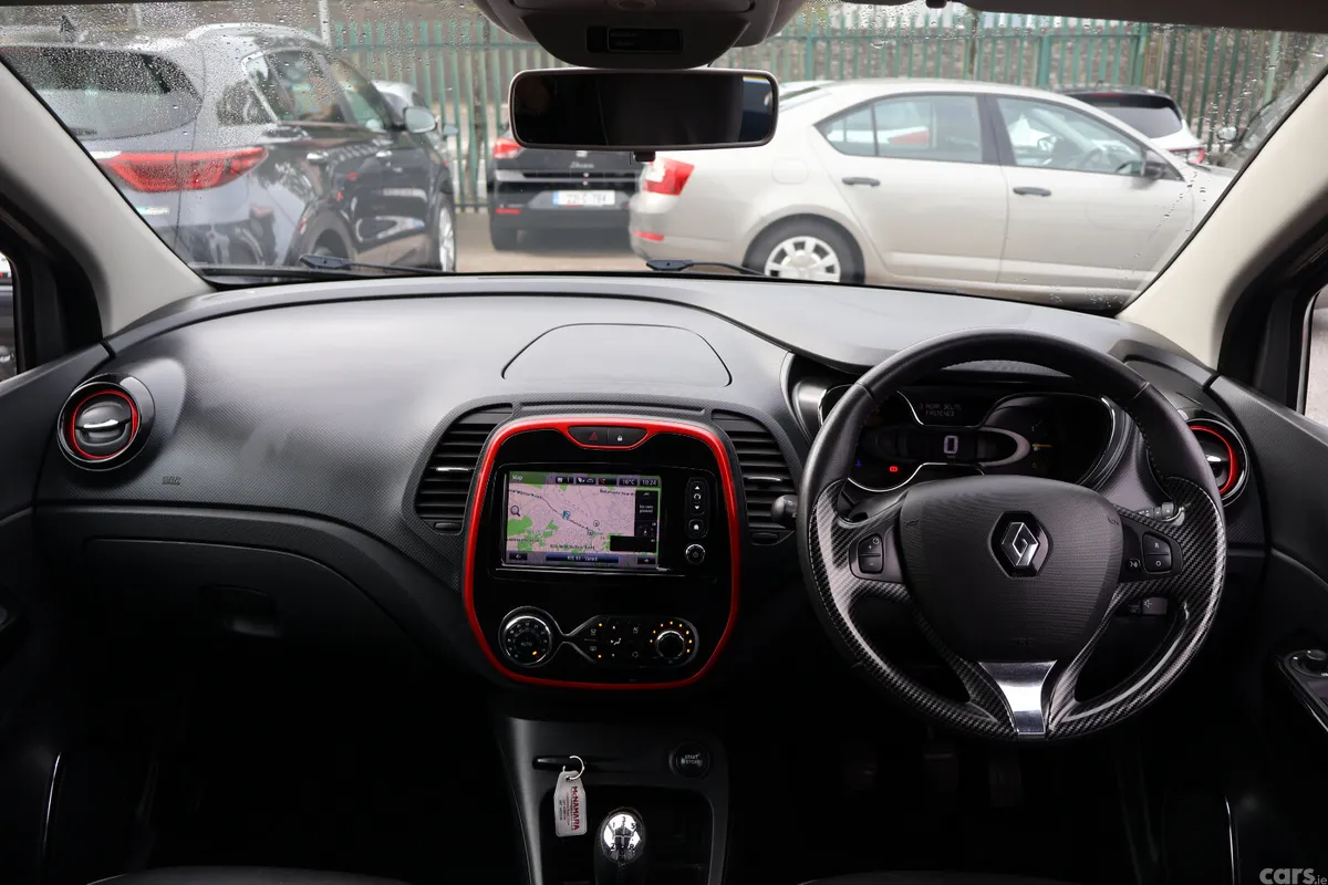 Renault Captur Hatchback, Diesel, 2015, Grey