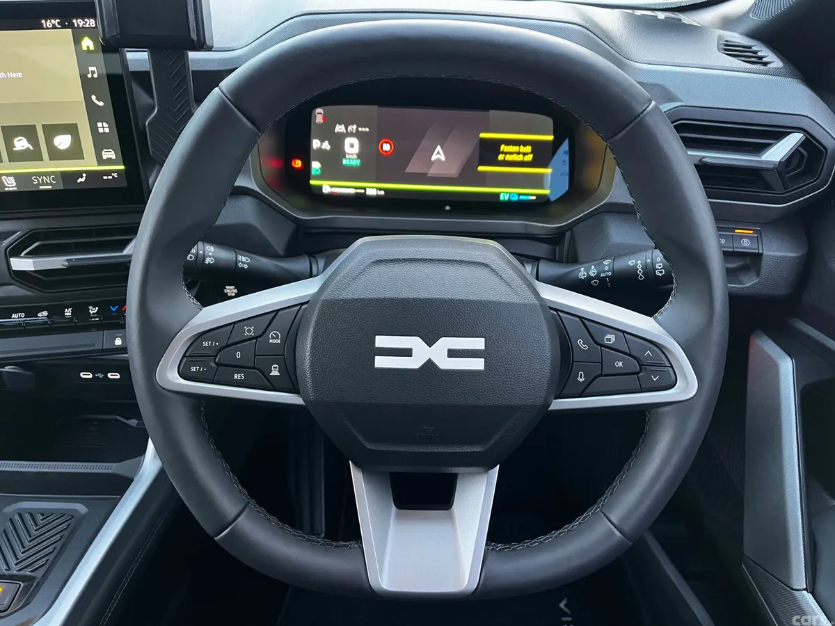 Dacia Bigster SUV, Petrol Hybrid, 2026, White