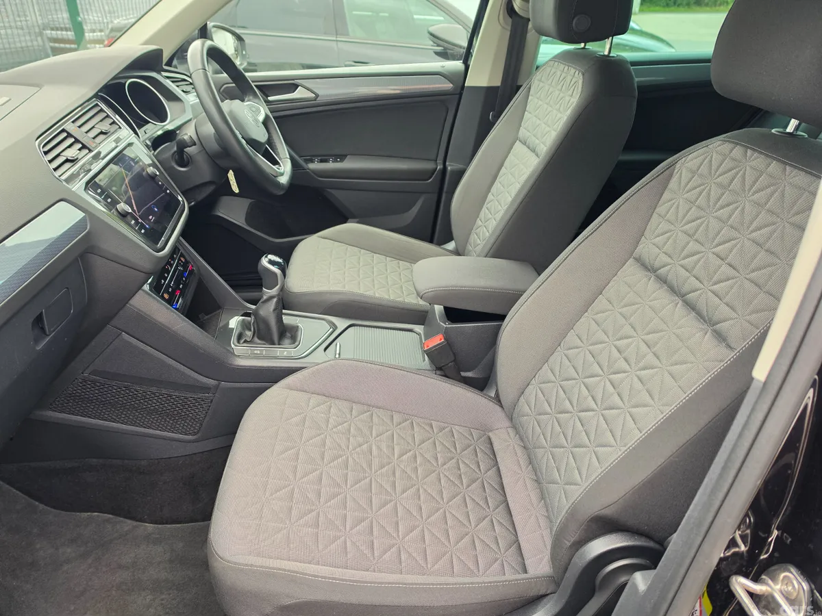 Volkswagen Tiguan SUV, Diesel, 2023, Black
