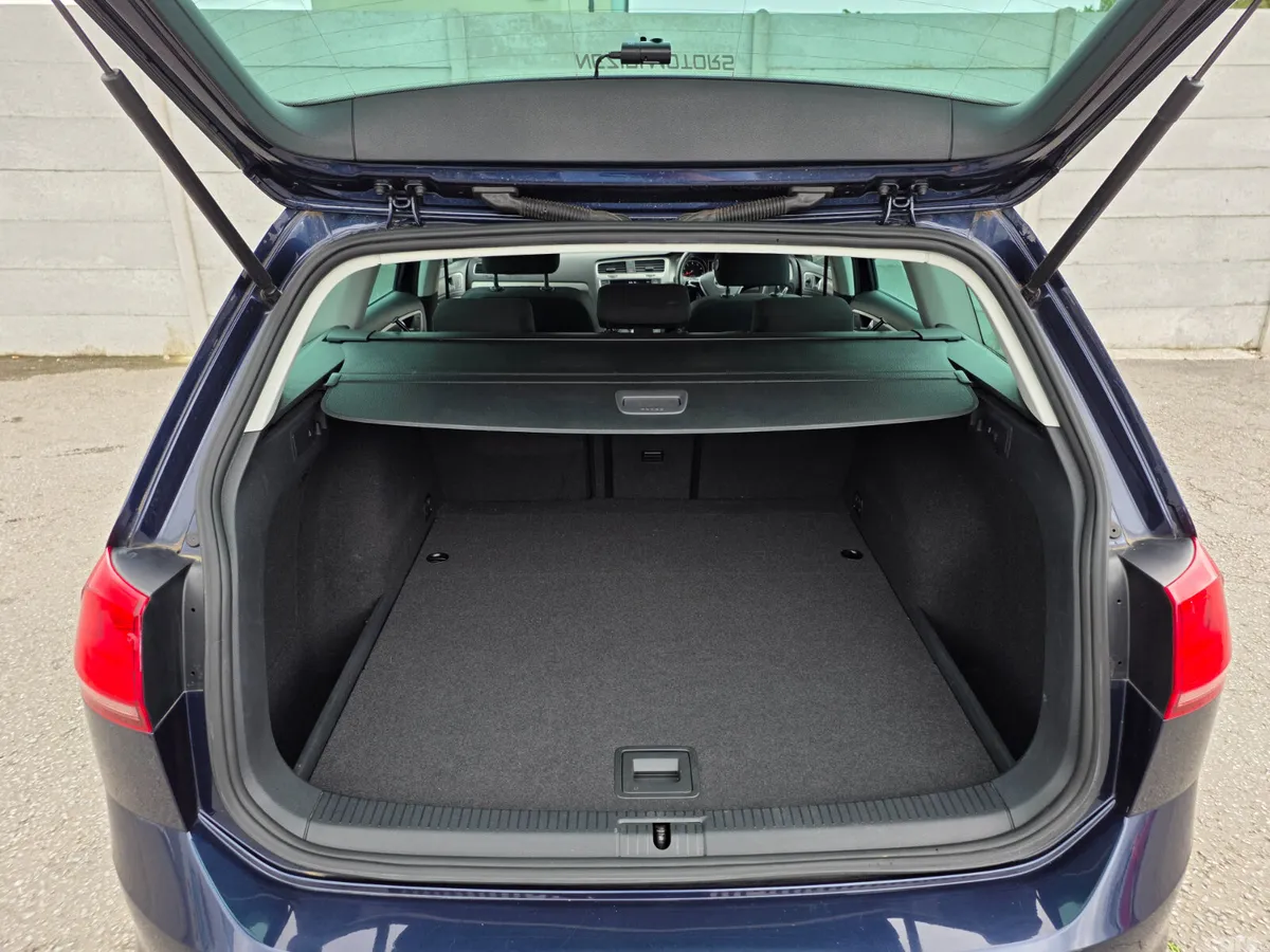 Volkswagen Golf Estate, Petrol, 2014, Blue