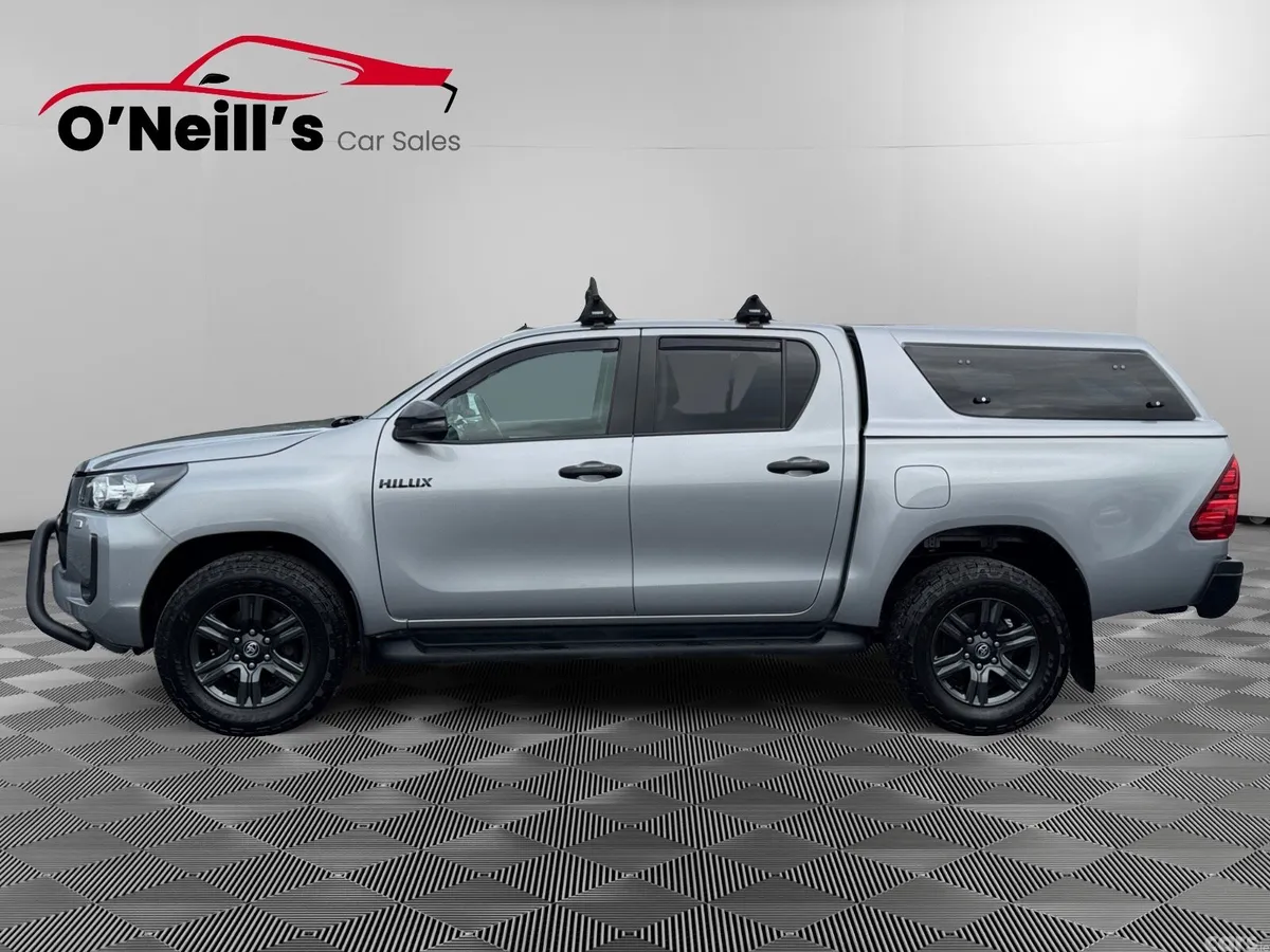 Toyota Hilux Pick Up, Diesel, 2021, Grey