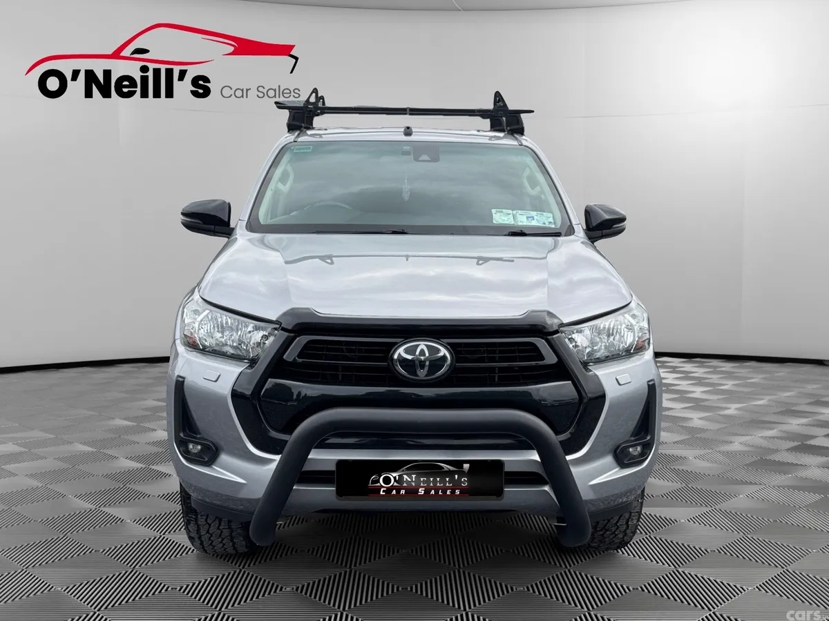 Toyota Hilux Pick Up, Diesel, 2021, Grey