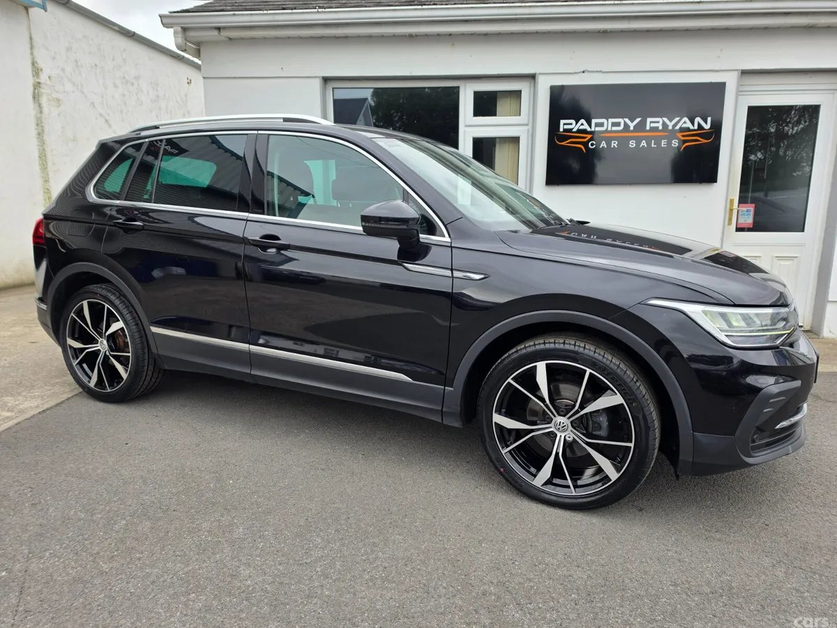 Volkswagen Tiguan SUV, Diesel, 2023, Black