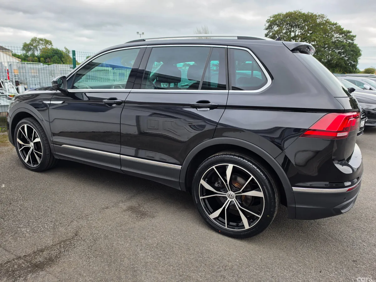 Volkswagen Tiguan SUV, Diesel, 2023, Black