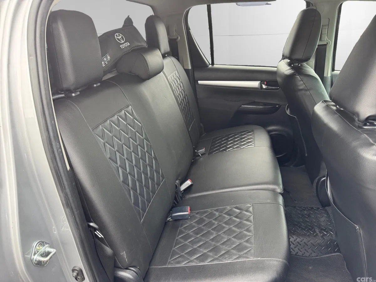 Toyota Hilux Pick Up, Diesel, 2021, Grey