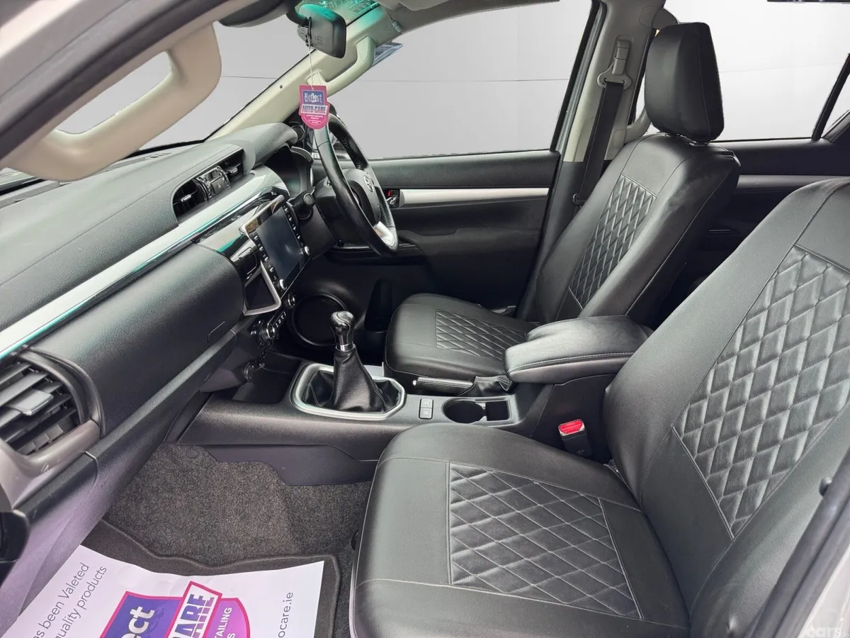 Toyota Hilux Pick Up, Diesel, 2021, Grey