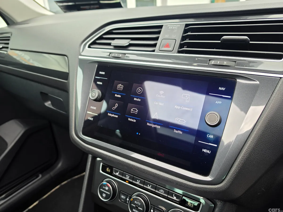 Volkswagen Tiguan SUV, Diesel, 2020, Grey