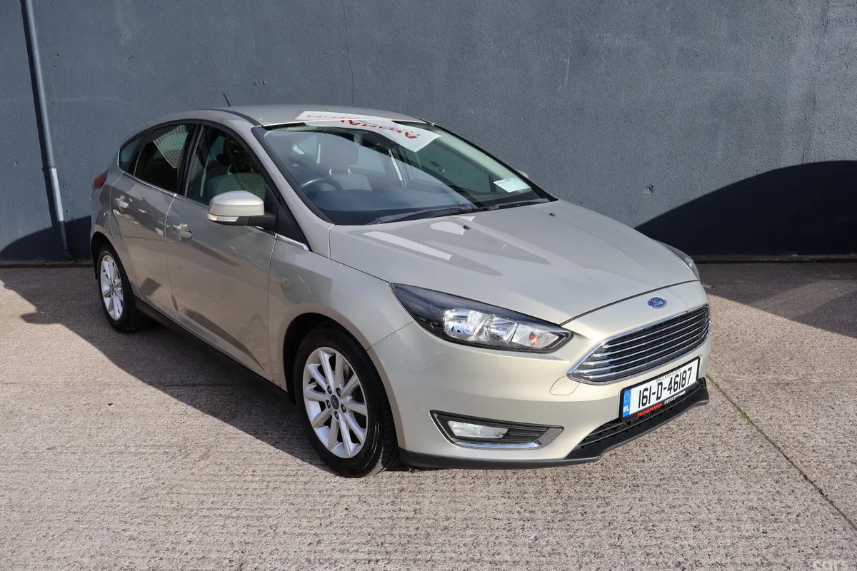 Ford Focus Hatchback, Diesel, 2016, Silver