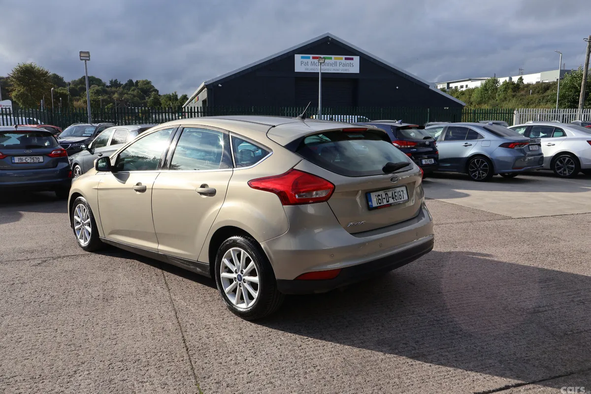Ford Focus Hatchback, Diesel, 2016, Silver