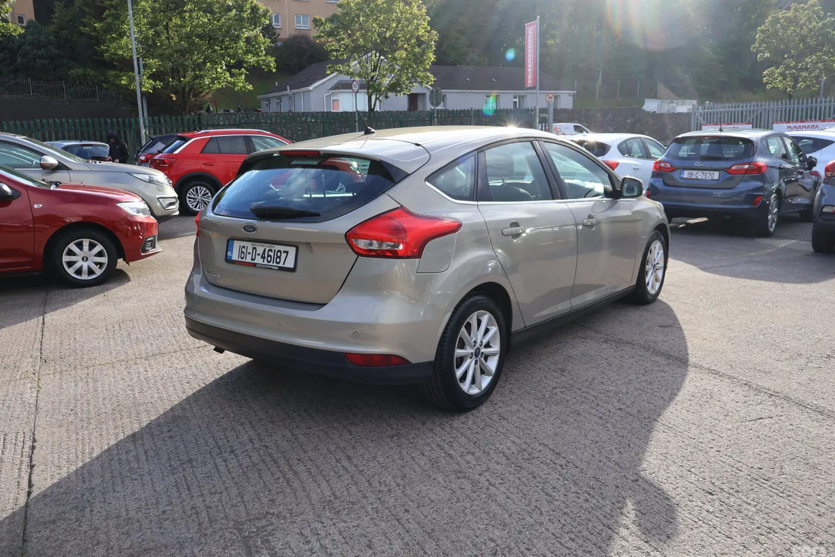 Ford Focus Hatchback, Diesel, 2016, Silver