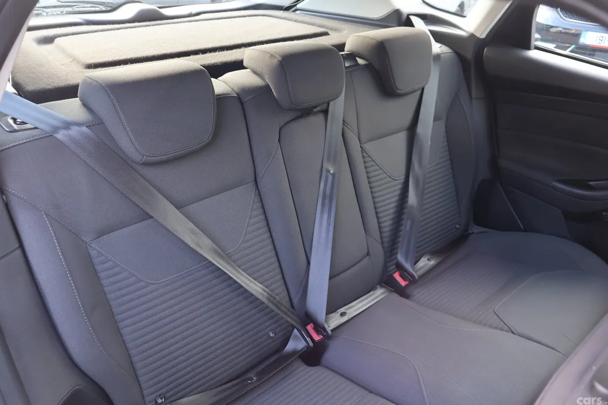 Ford Focus Hatchback, Diesel, 2016, Silver