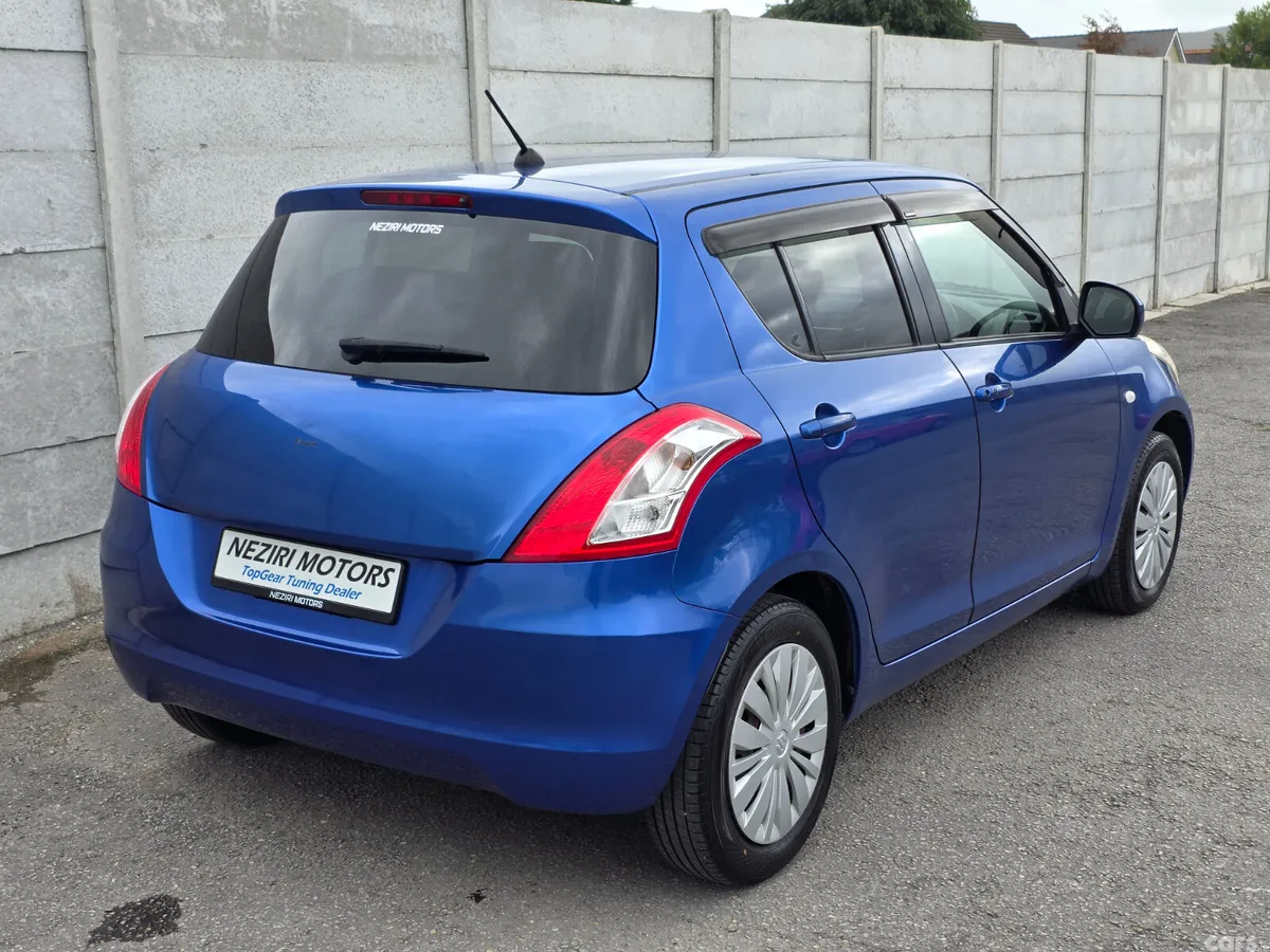 Suzuki Swift Hatchback, Petrol, 2016, Blue