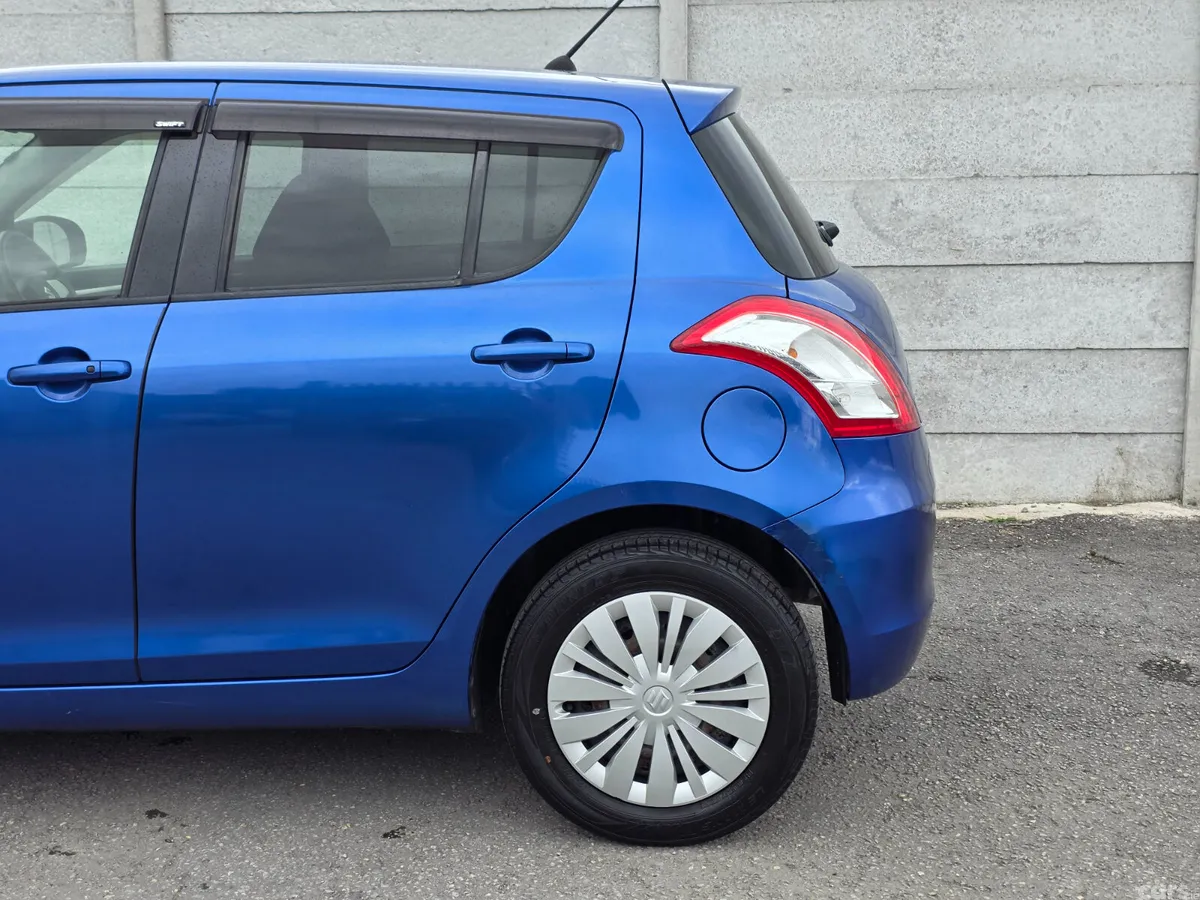 Suzuki Swift Hatchback, Petrol, 2016, Blue