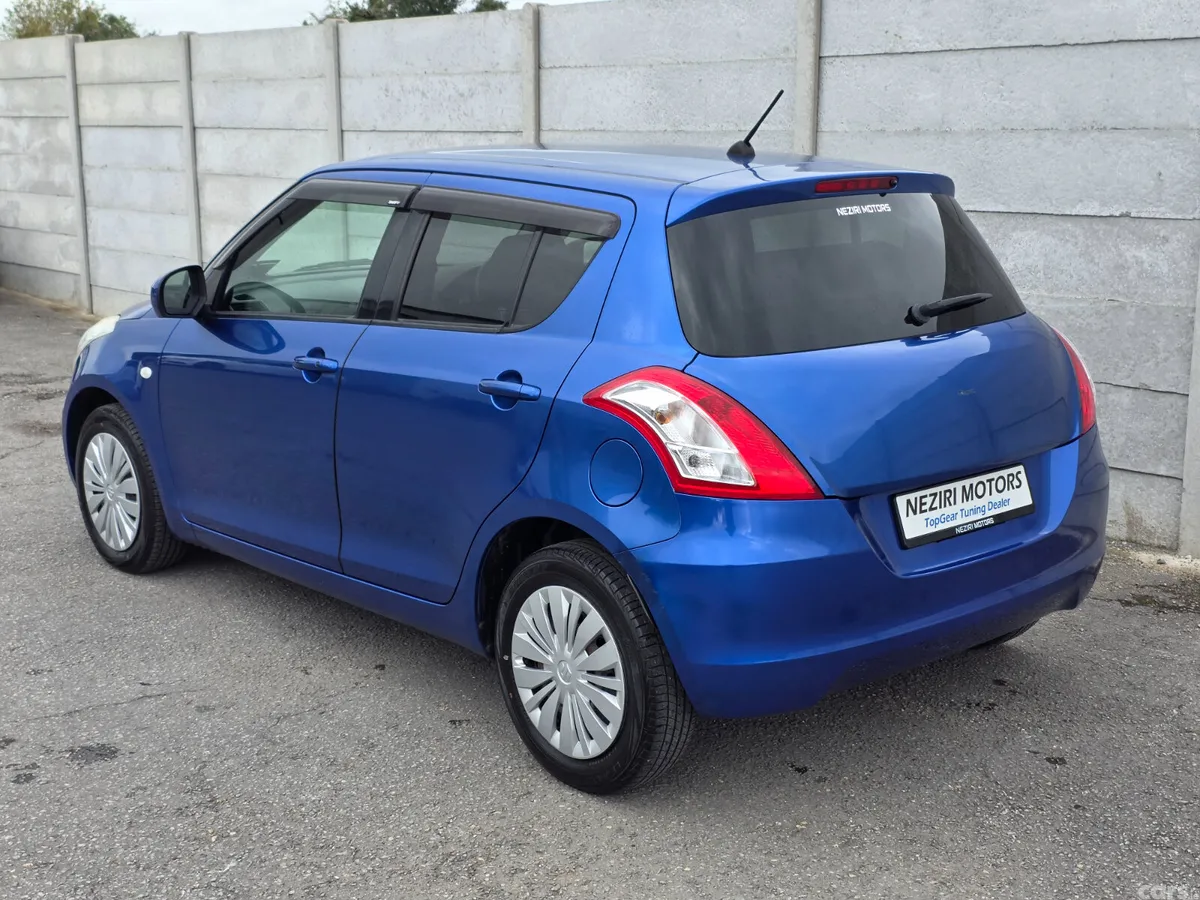 Suzuki Swift Hatchback, Petrol, 2016, Blue