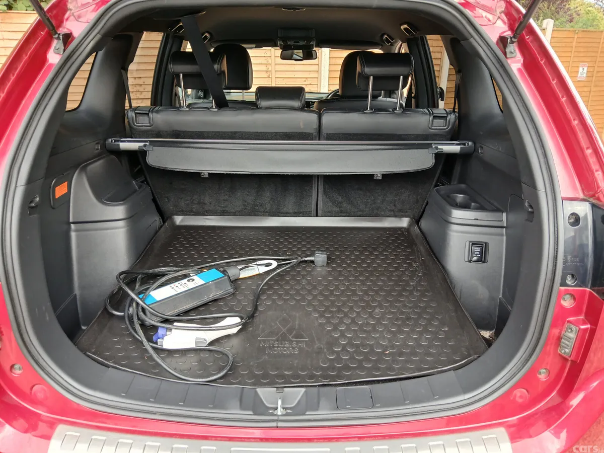 Mitsubishi Outlander SUV, Petrol Plug-in Hybrid, 2020, Red