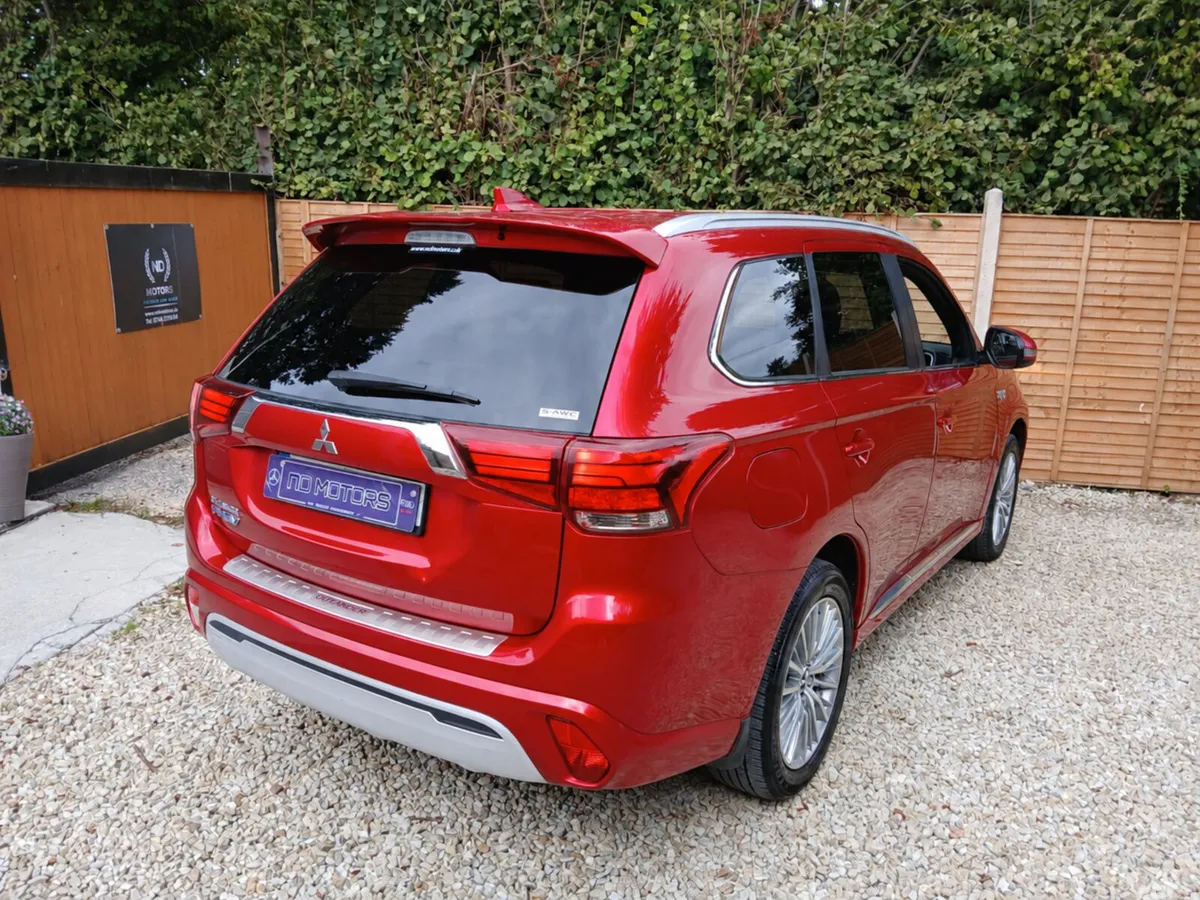 Mitsubishi Outlander SUV, Petrol Plug-in Hybrid, 2020, Red