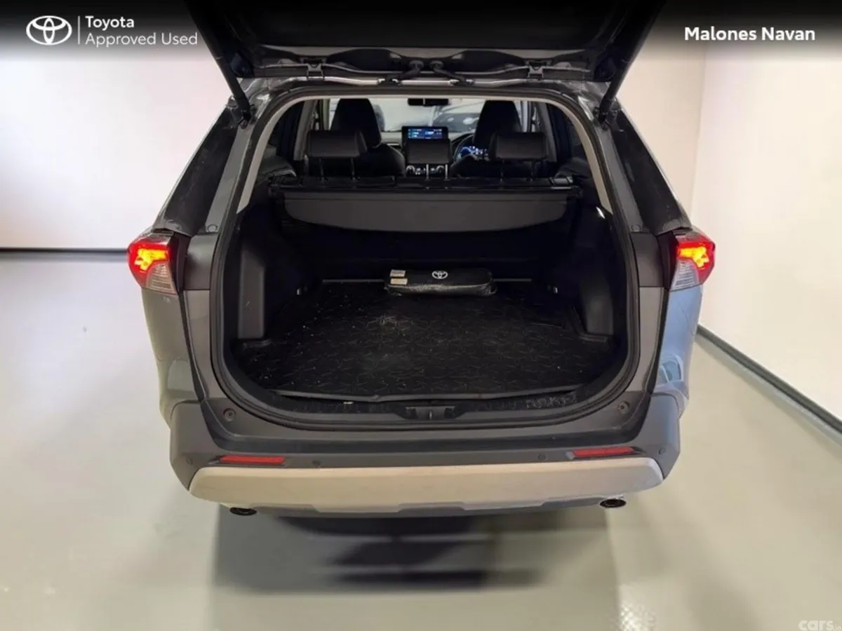 Toyota RAV4 SUV, Petrol Hybrid, 2024, Grey