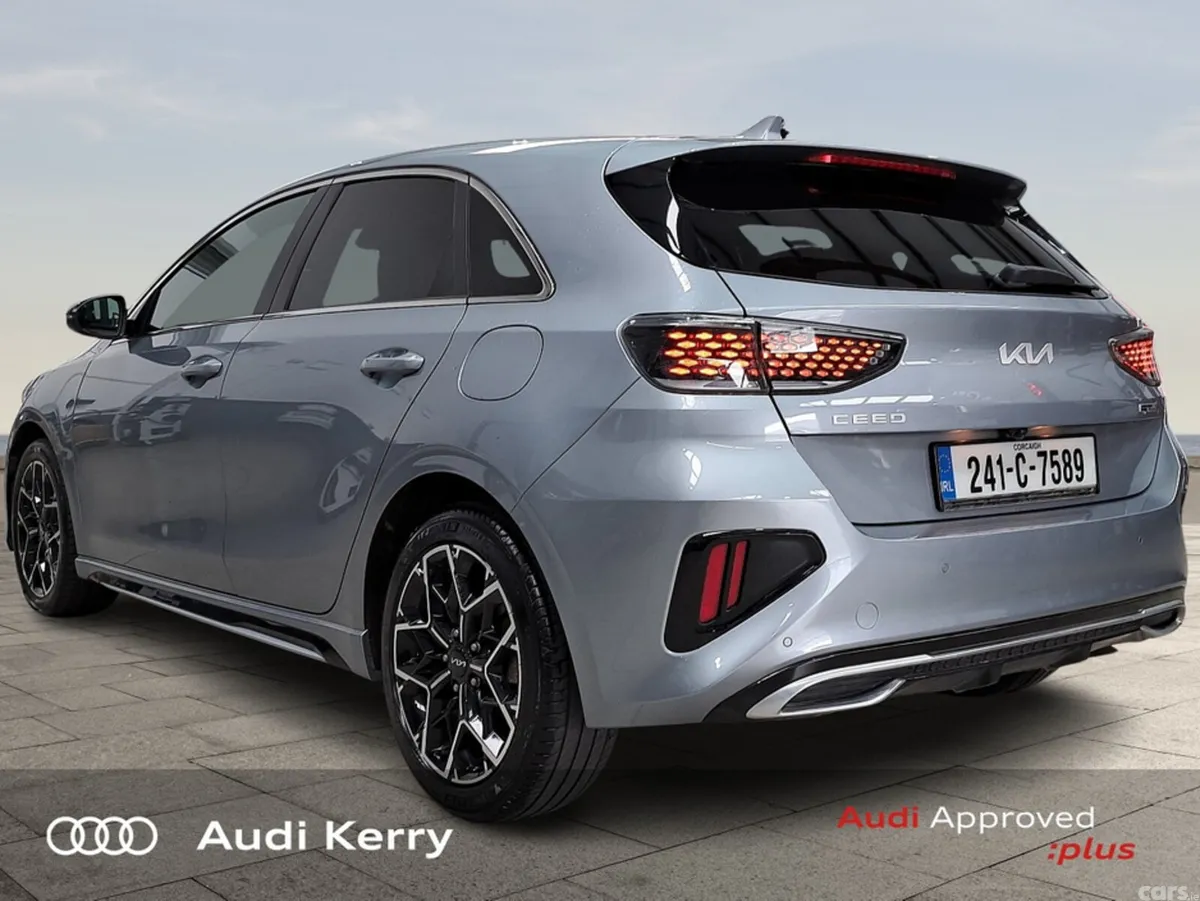 Kia Ceed Hatchback, Diesel, 2024, Grey