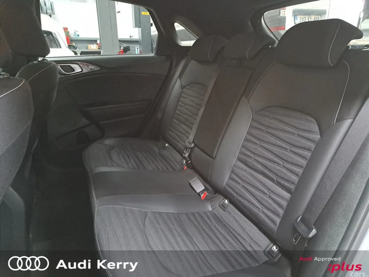 Kia Ceed Hatchback, Diesel, 2024, Grey