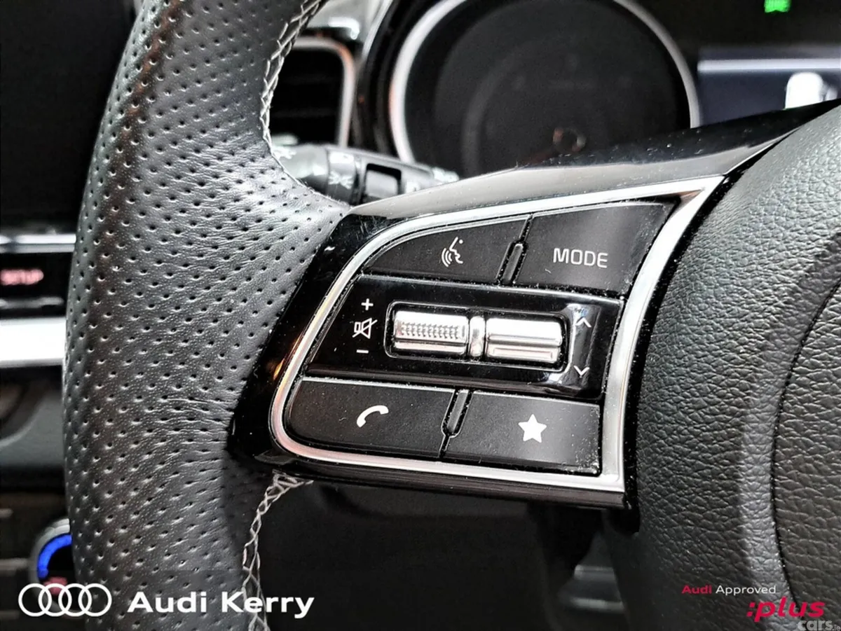 Kia Ceed Hatchback, Diesel, 2024, Grey