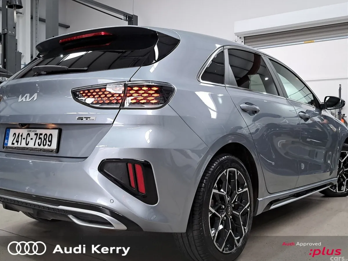 Kia Ceed Hatchback, Diesel, 2024, Grey
