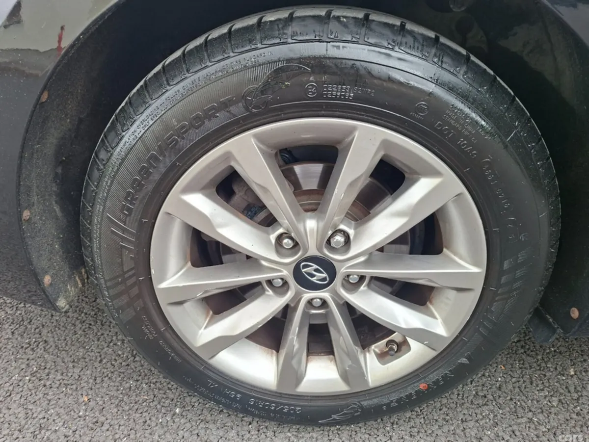 Hyundai i40 Saloon, Diesel, 2018, Black