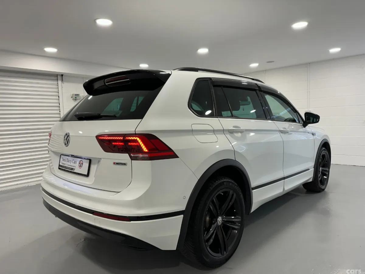 Volkswagen Tiguan SUV, Diesel, 2018, White
