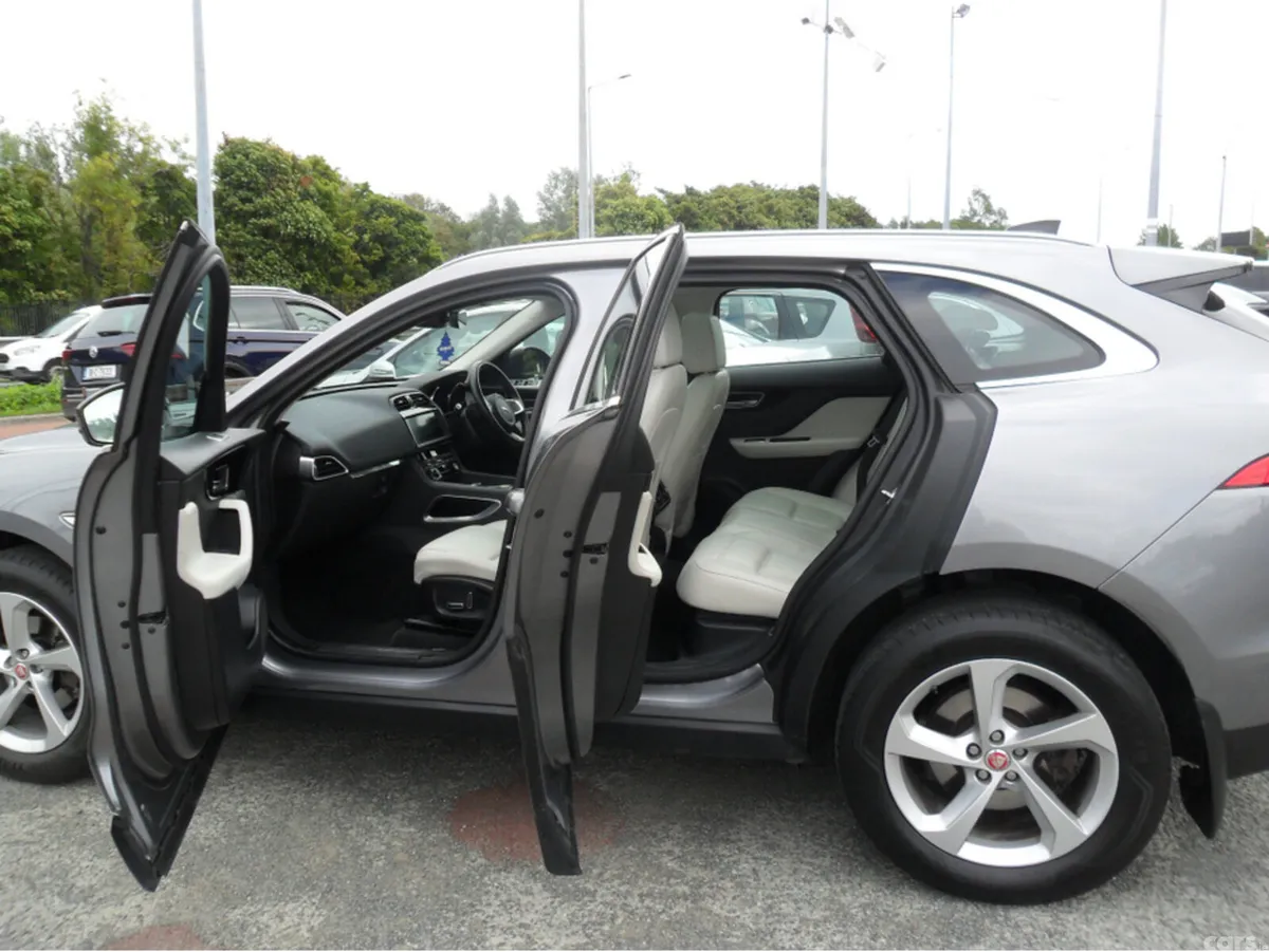Jaguar F-Pace Estate, Diesel, 2020, Grey