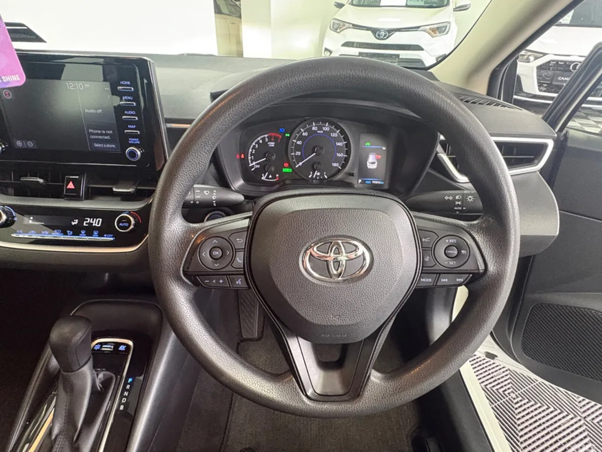 Toyota Corolla Estate, Petrol Hybrid, 2019, White
