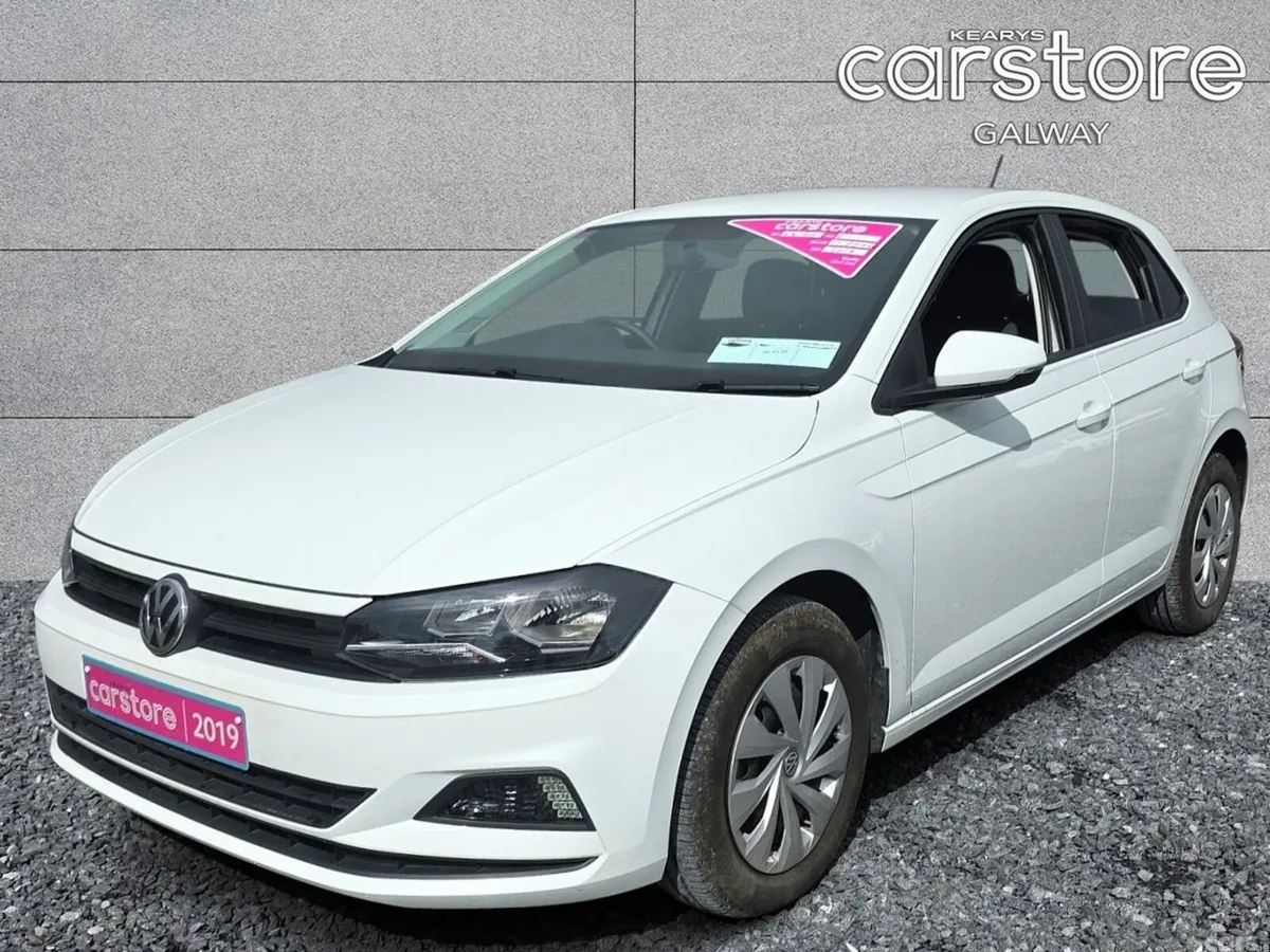 Volkswagen Polo Hatchback, Petrol, 2019, White
