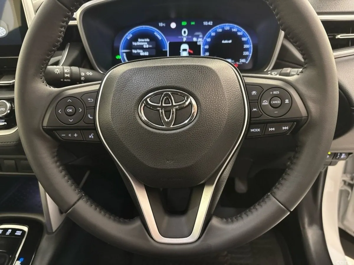 Toyota Corolla Cross SUV, Petrol Hybrid, 2023, White